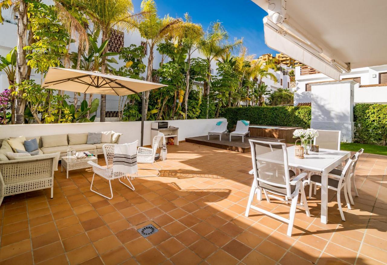 Apartment Gh-modern 2 Bed With Pool In Estepona